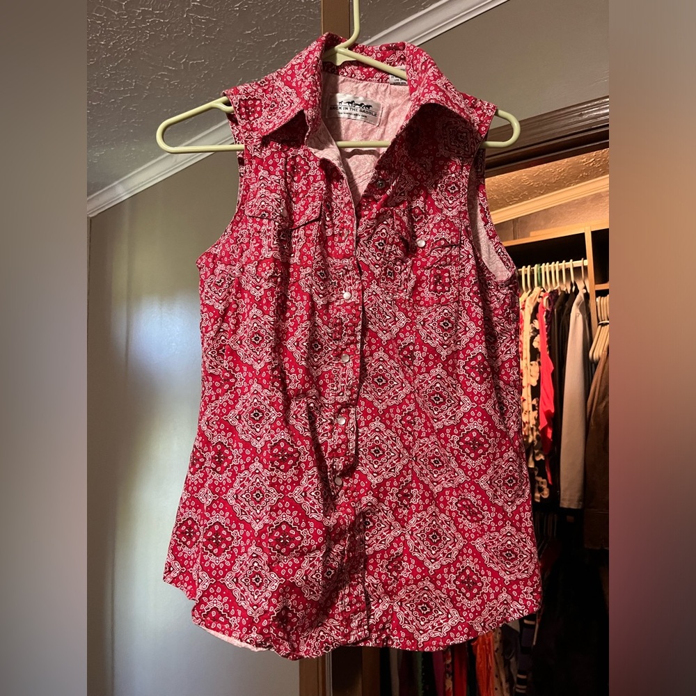 Back in the Saddle top. Size Medium.